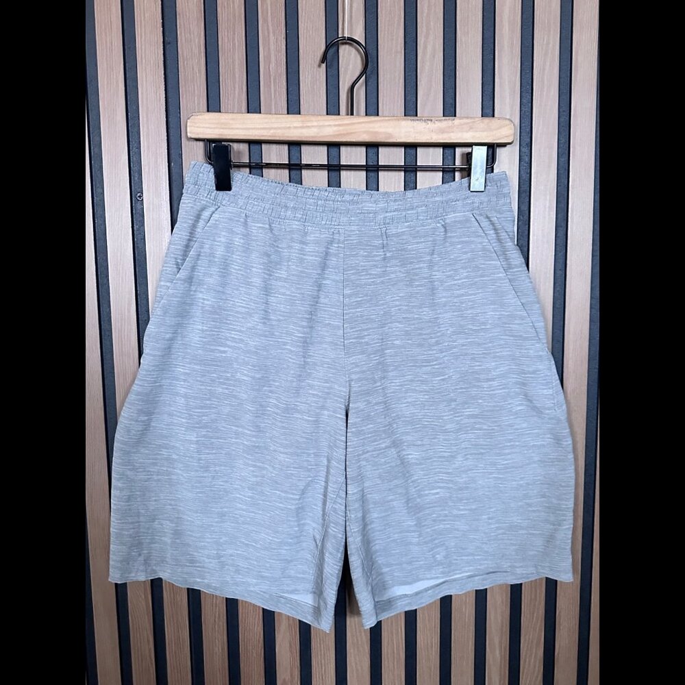 Lululemon Shorts Medium Womens Gray Fleece Pull On Pace Breaker Lined 8" Inseam
